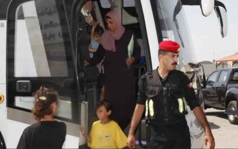 وصول دفعة جديدة من أطفال غزة