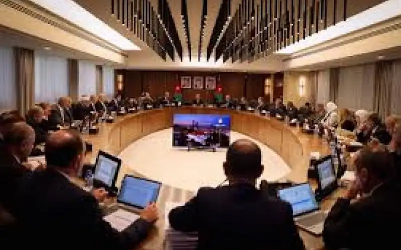 مجلس الوزراء يقر تعديل الكاتب العدل