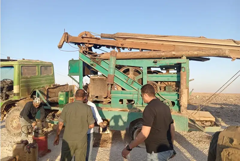 سلطة المياه: ضبط حفارة مخالفة في