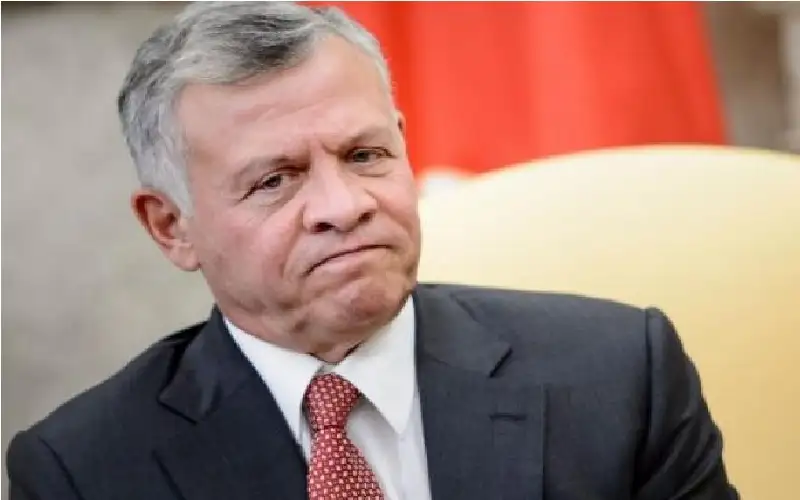 الملك يشدد على رفض الأردن القاطع