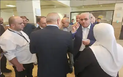 وزير الصحة من “البشير”: زيارة أولى