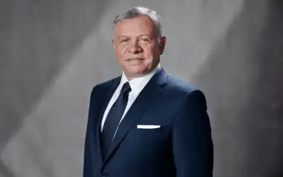 الملك يعزي الرئيس اللبناني بوفاة أفراد