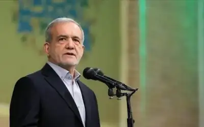 الرئيس الإيراني: الحوار والمباحثة لا يعنيان