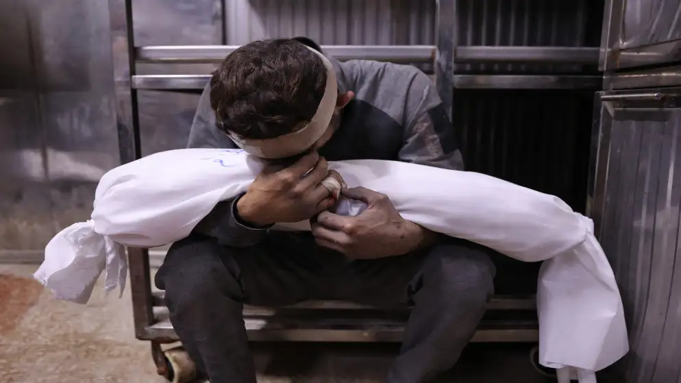 10 شهداء بقصف إسرائيلي على غزة