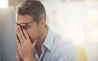 هل يتسبب كتمان التوتر في تدهور