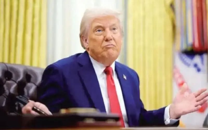 ترامب يتجنب إعلان موقفه من خطة