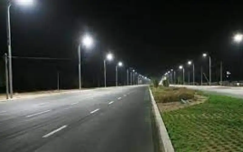 إطفاء إنارة شوارع في عدد من