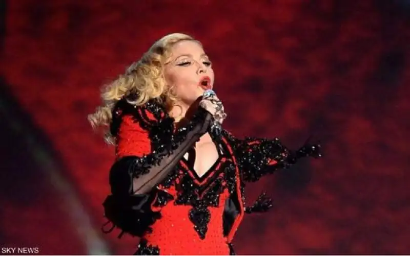 مادونا تدعو بابا الفاتيكان لزيارة غزة