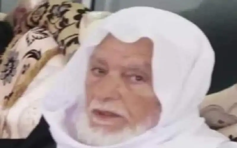 نعي الحاج محمود بدوي القزاز (أبو