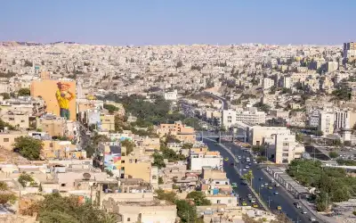 انخفاض تدريجي في درجات الحرارة من