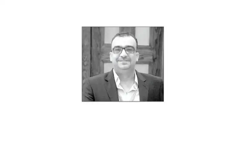 وزير الاتصال الحكومي ينعى الصحفي أبو