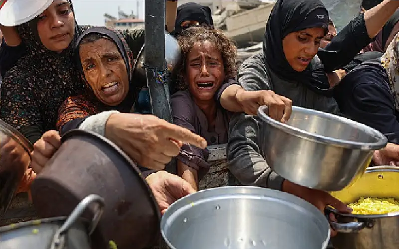 استشهاد 4 مواطنين متأثرين بالتجويع الإسرائيلي