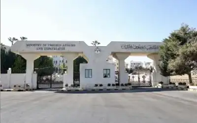 الأردن يحذر إسرائيل من الاستمرار في
