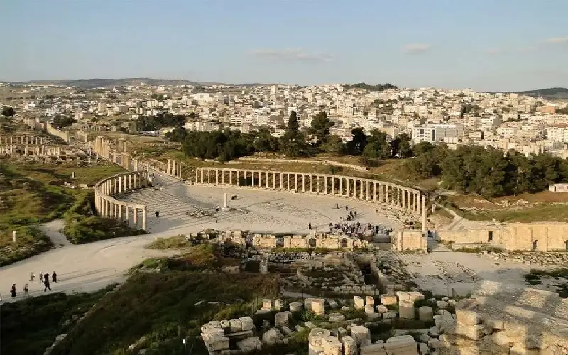 جرش: منازل لا تصلها المياه سوى