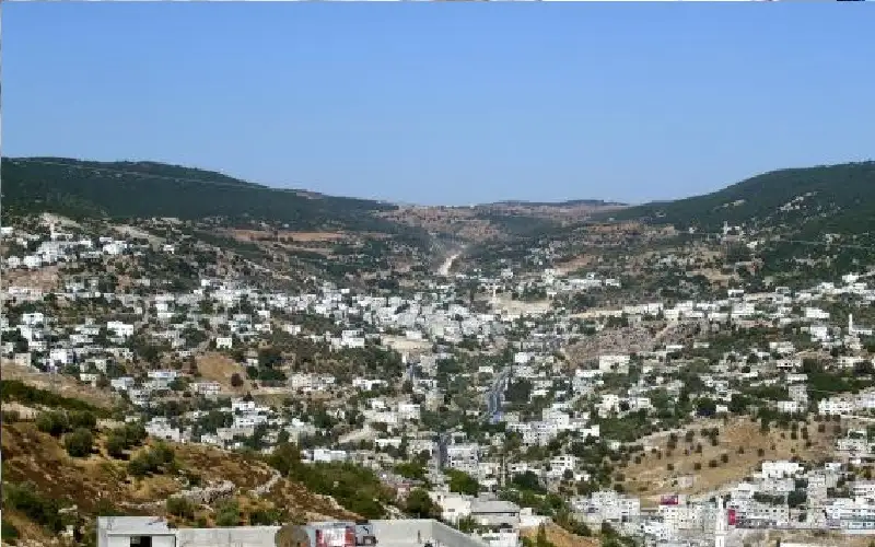 لجنة لإزالة البيوت الآيلة للسقوط في