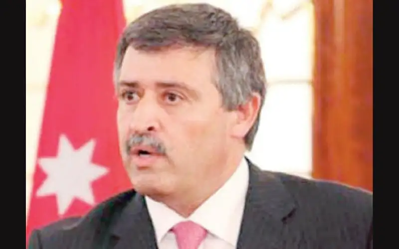 وزير النقل: الباصات ركيزة أساسية وسنعمل