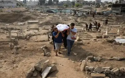 11 شهيدا بينهم 5 من منتظري