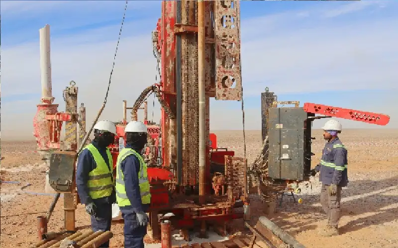 الخرابشة يفتتح أول محطة مستقلة لتعبئة