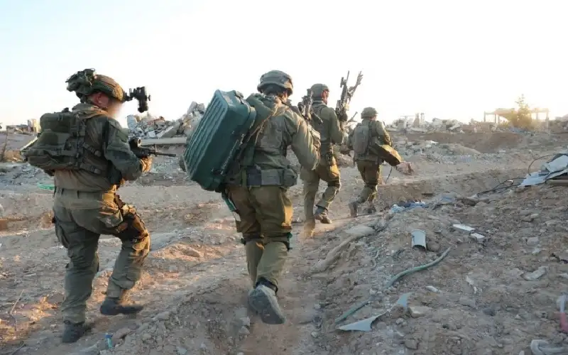 إسرائيل تبحث تجنيد فرنسيين وامريكيين وأوروبيين