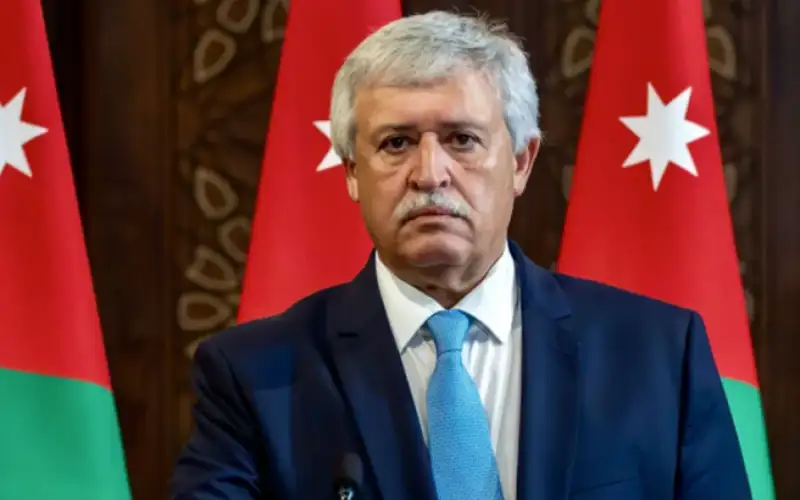 القطامين: التوسع في نظام التتبع الإلكتروني