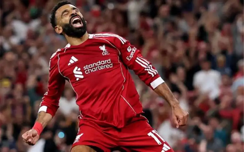 من موهبة إلى أسطورة.. صلاح يحقق