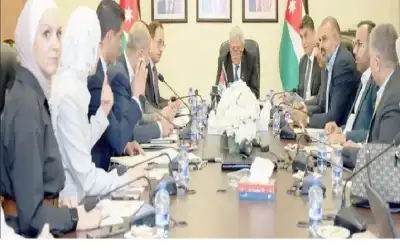 النقل تبحث مشاريع البرنامج التنفيذي الثاني