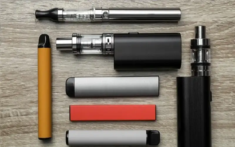 السجائر الإلكترونية الشفافة أكثر خطورة على