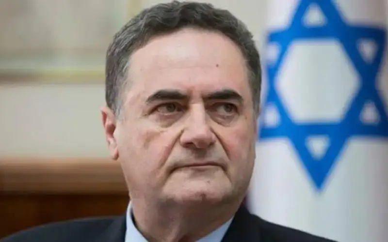 وزير حرب الاحتلال يتوعد بتدمير مدينة