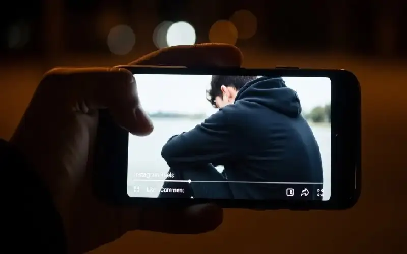 خوارزميات قاتلة.. تنديد عالمي بمحتوى الانتحار