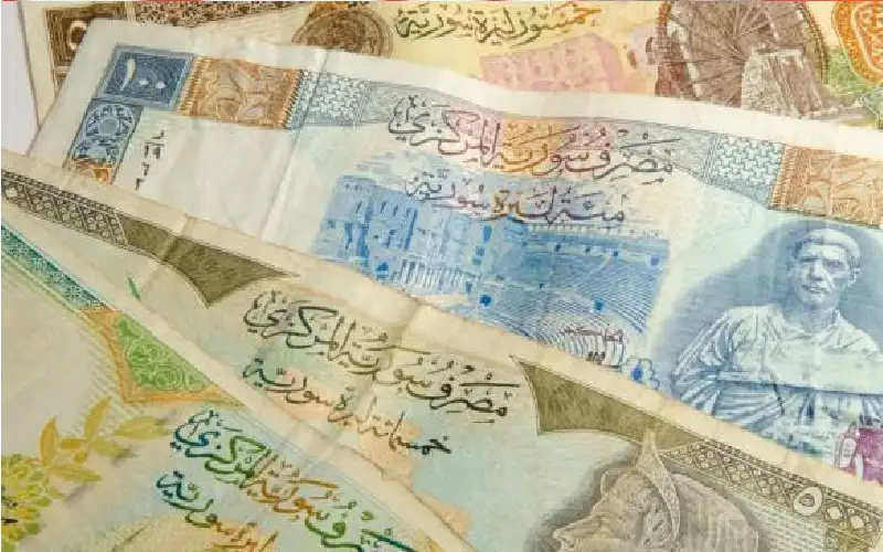 سوريا تعتزم إعادة تقييم عملتها وحذف