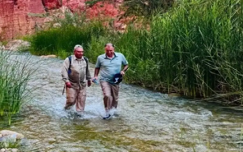 مازن الفراية وفارس بريزات في وادي