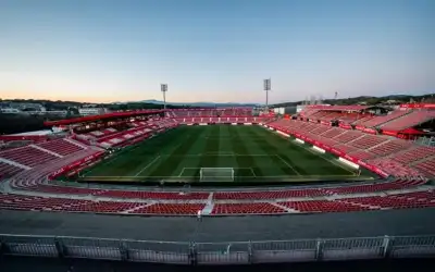 رابطة الدوري الإسباني ترفض طلب برشلونة