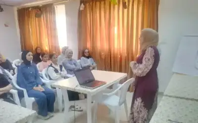 مركز شابات المزار الشمالي ينظم محاضرة