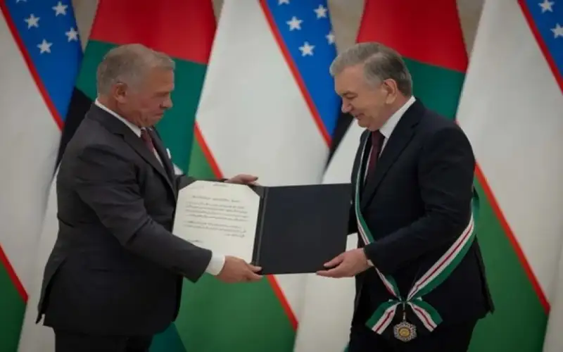 الملك: حريصون على توسيع شراكة الأردن