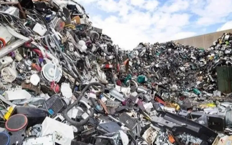 9 مواقع في المملكة لتجميع النفايات