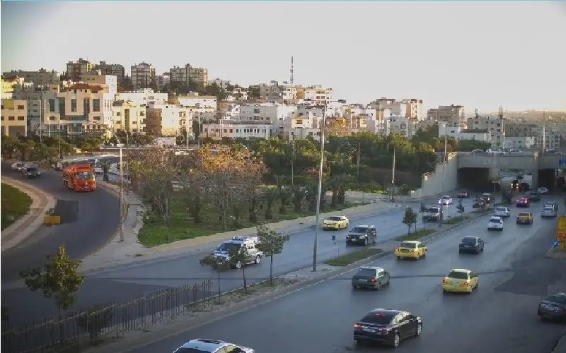 وزارة الأشغال: لا رسوم بالمطلق على