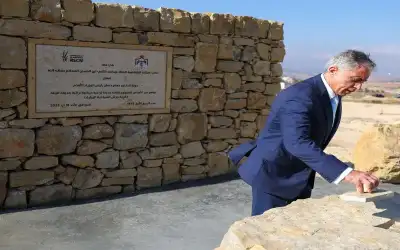 رئيس الوزراء يضع حجر الأساس لمشروع