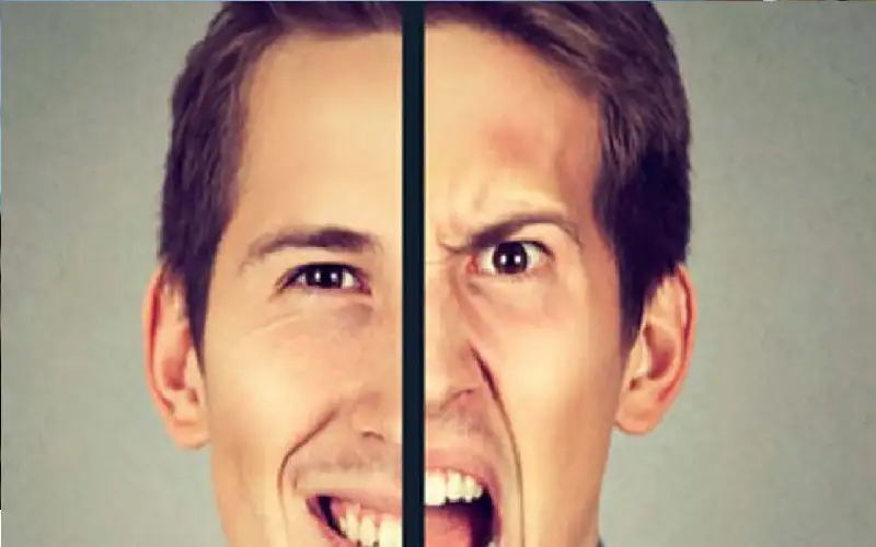 القواعد الاجتماعية.. تحديات التوحد بعد الأربعين