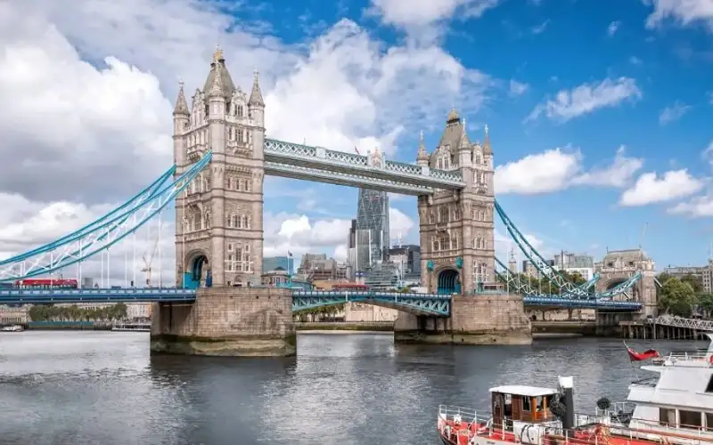 الغارديان: بريطانيا لا تزال تعتزم الاعتراف