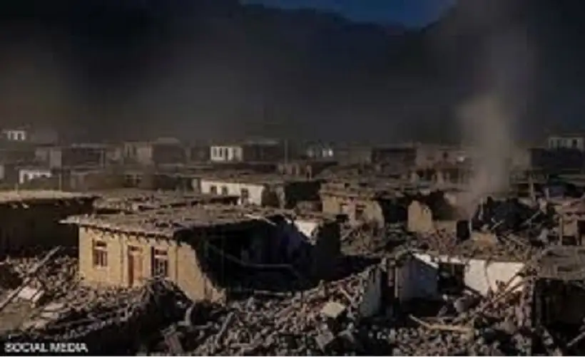 270 قتيلا في زلزال ضرب جنوب