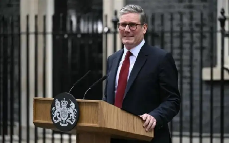 دولا بلا أرض ولا سلاح ولا