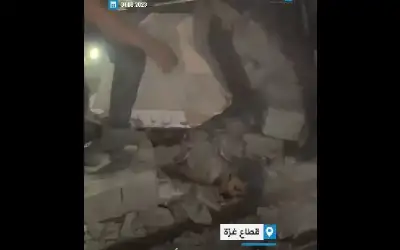 مشاهد لعملية إنقاذ طفل من تحت