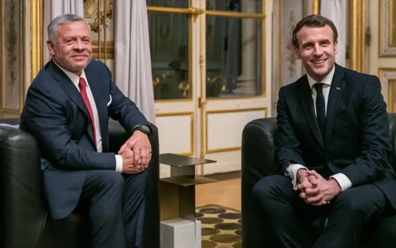 الملك للرئيس الفرنسي: نرفض توسيع السيطرة