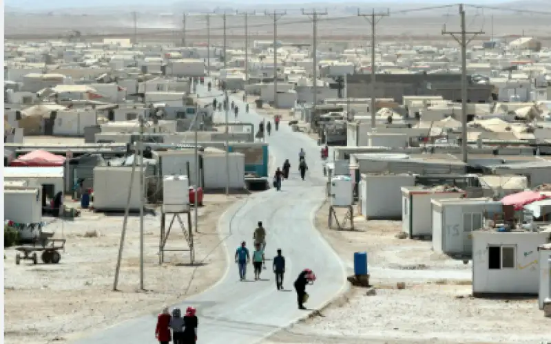 مفوضية اللاجئين تخطط لخفض ميزانيتها 20%