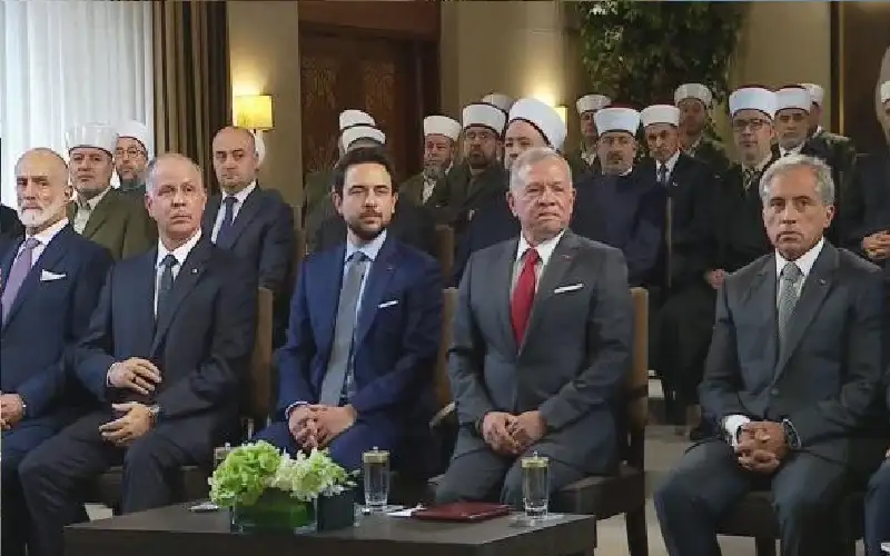 الملك وولي العهد يحضران الفعالية الدينية