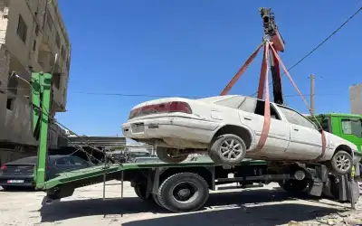 بدء حملة لإزالة المركبات المهجورة في