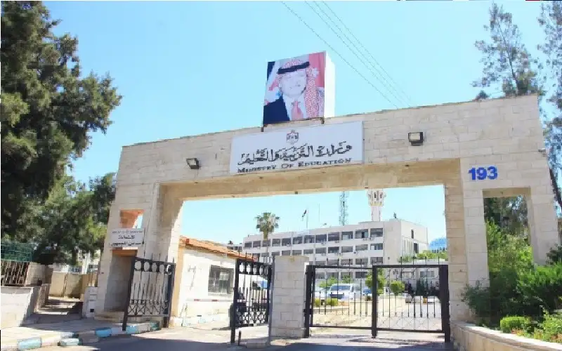 التربية تقرر ترقية عبد النبي والشولي