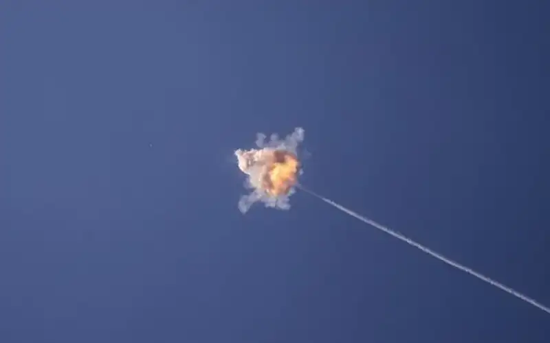 جيش الاحتلال يعترض مسيرة أطلقت من