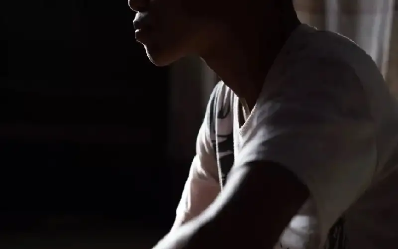 جنوب إفريقيا.. طفل يخدر 7 من