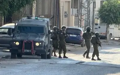 اقتحام واسع لمخيم شعفاط بالقدس والاحتلال